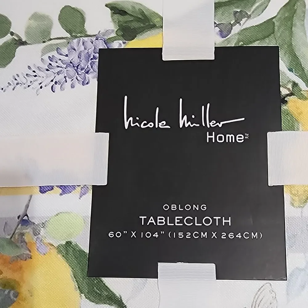 Nicole Miller Home‎ Polyester Tablecloth Lemons Flowers and Leaves 60x104 Oblong
